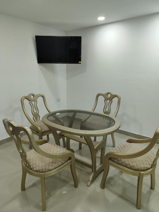 Apartamentos Los Manglares Marbella Cartagena Екстериор снимка