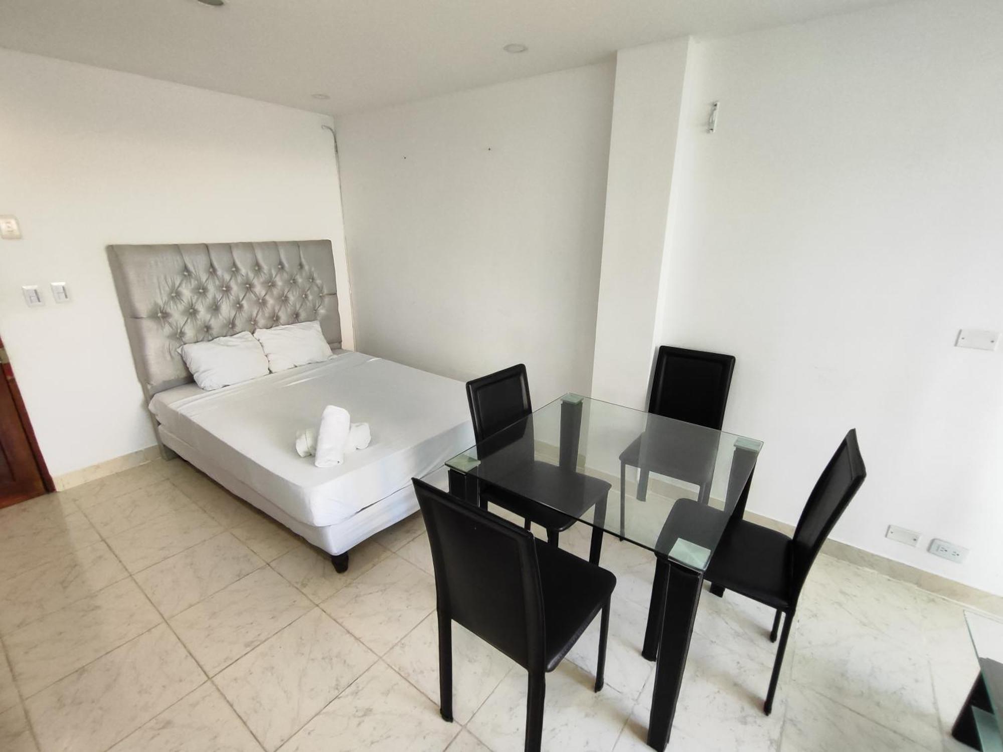 Apartamentos Los Manglares Marbella Cartagena Екстериор снимка