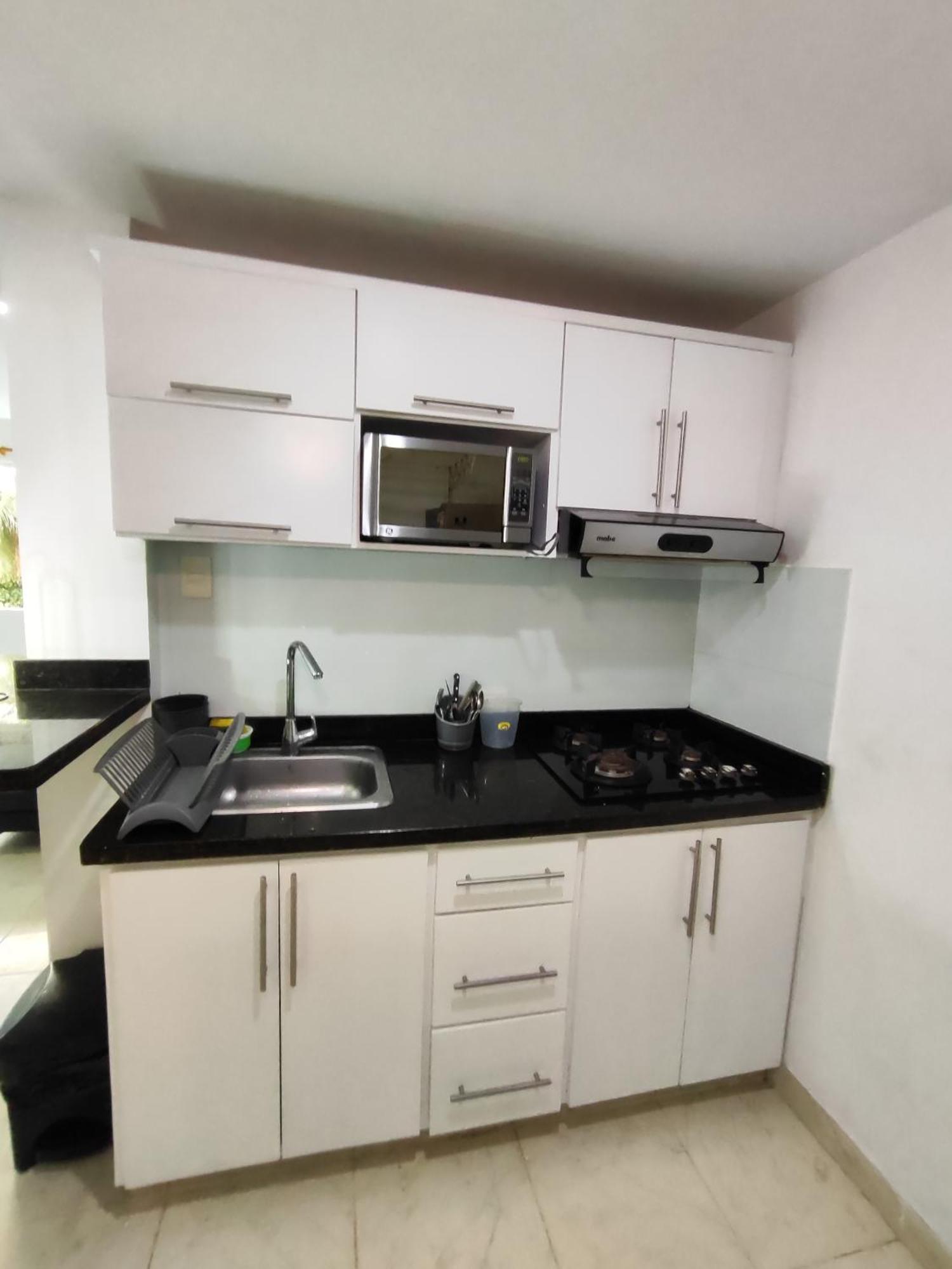 Apartamentos Los Manglares Marbella Cartagena Екстериор снимка